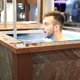 Ледяная прорубь для СПА. Эмоции людей.