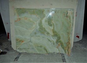 Натуральный камень для декоративной отделки слэб зеленый оникс купить. Наличие на складе в Москве