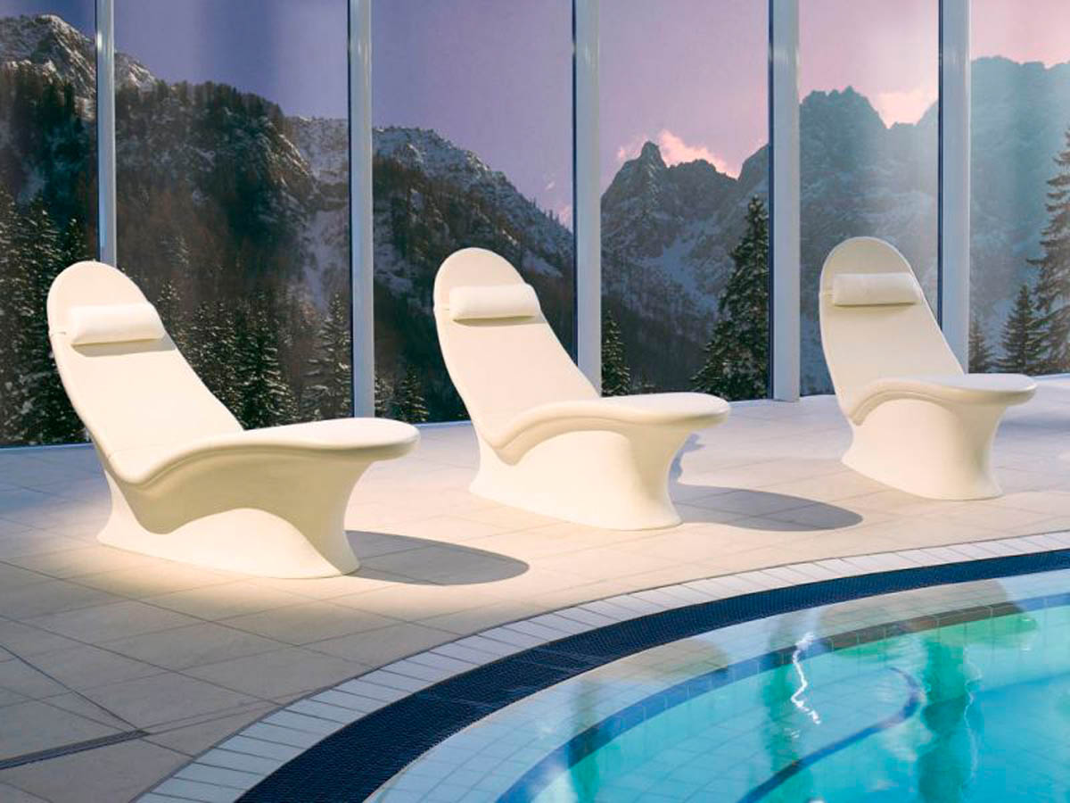 Лежаки Sommerhuber SPA Ceramic для СПА зоны.